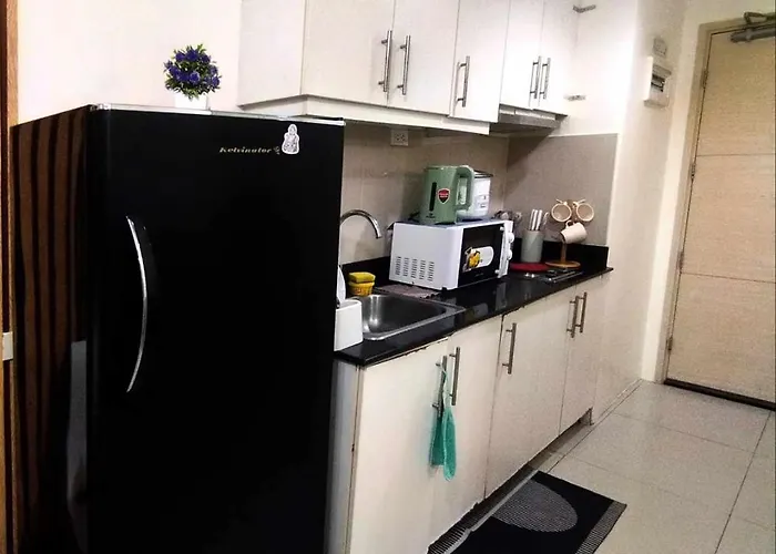Sea Residences Condotel Near Moa Apartahotel *